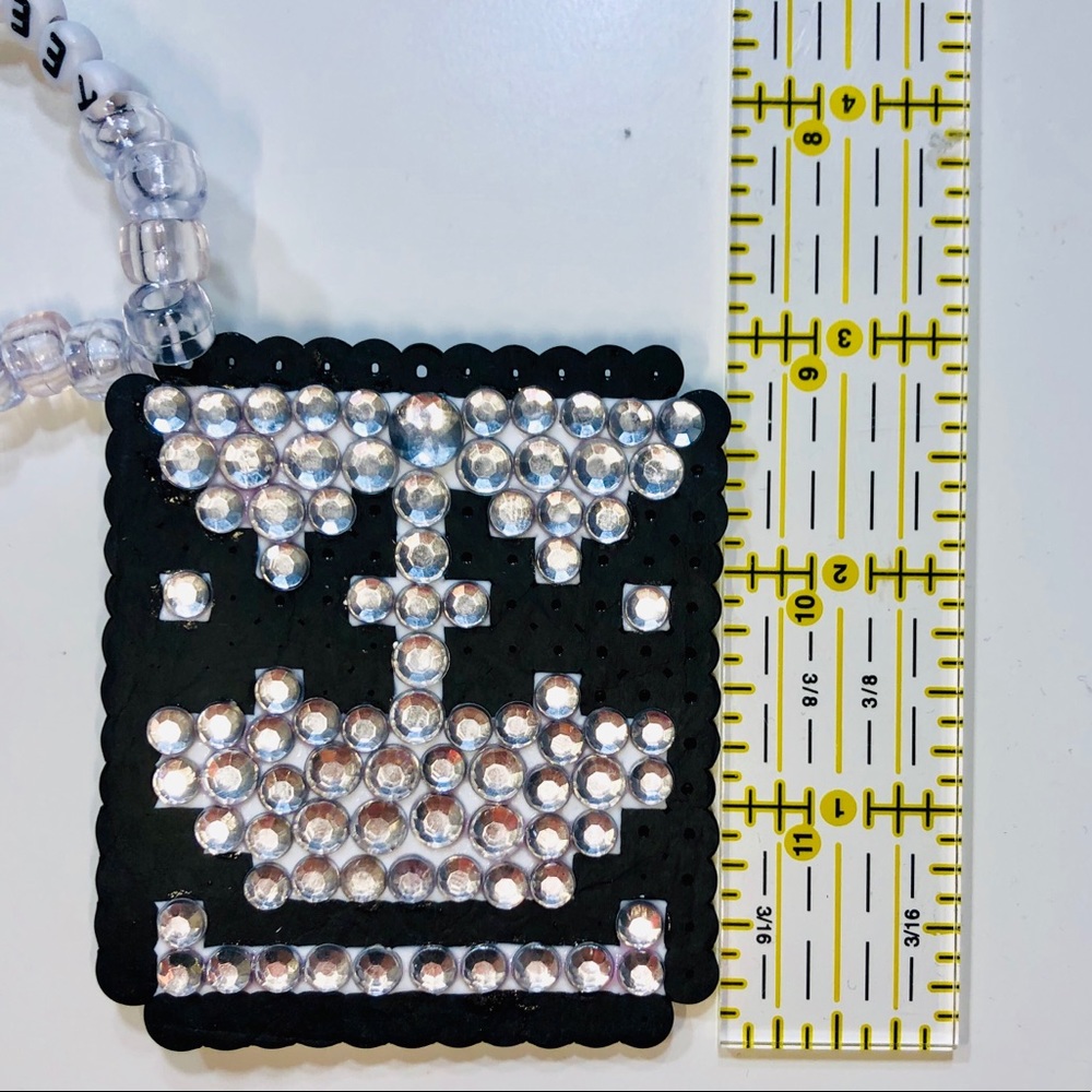 π Rhinestone Marshmello Perler Bracelet π - Picture 4 of 5